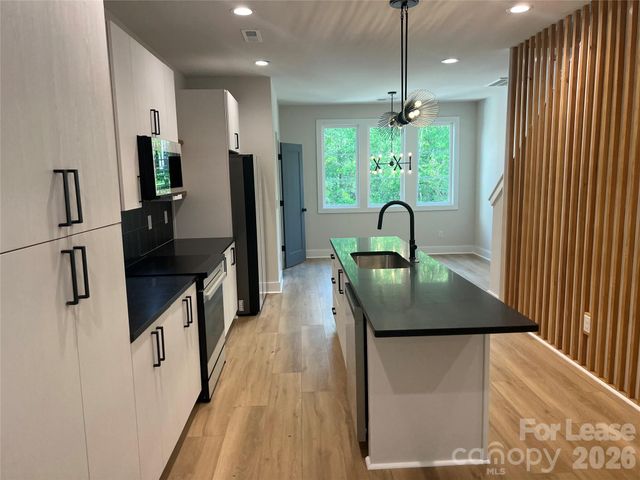 1356 Briar Creek Road, Charlotte, NC 28205