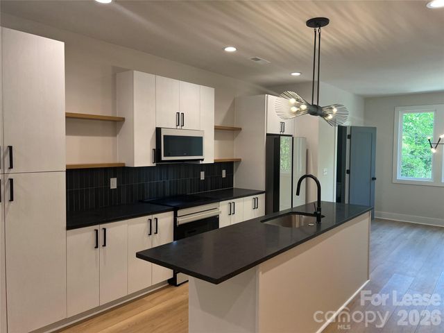 1356 Briar Creek Road, Charlotte, NC 28205