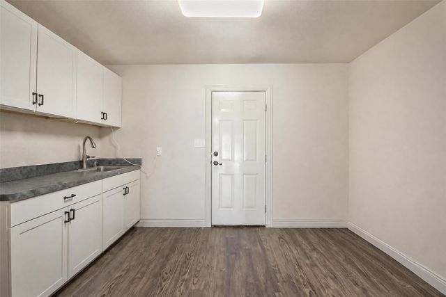 1227 Kiowa Drive W, Lake Kiowa, TX 76240