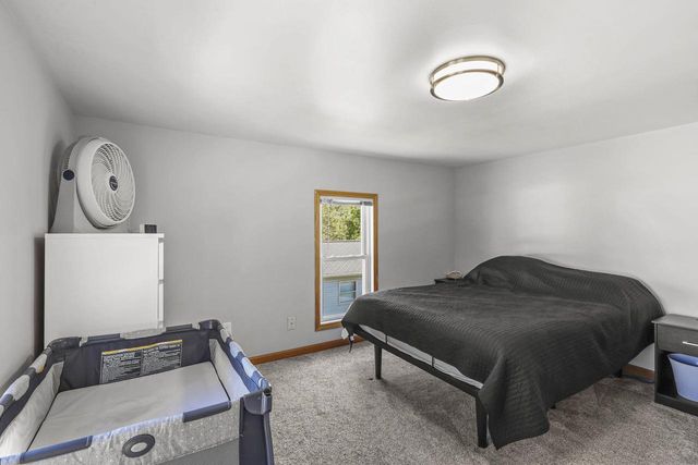 440 N Chatham Street, Janesville, WI 53548