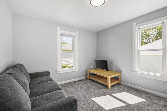440 N Chatham Street, Janesville, WI 53548