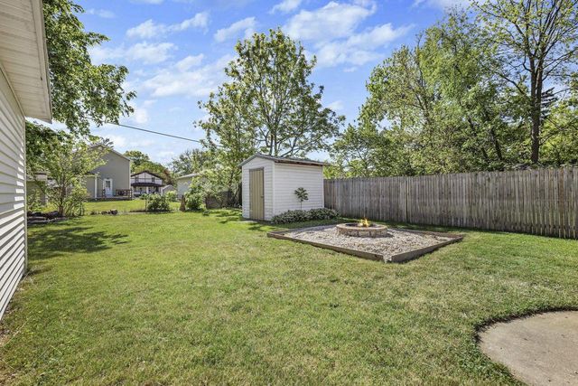 440 N Chatham Street, Janesville, WI 53548