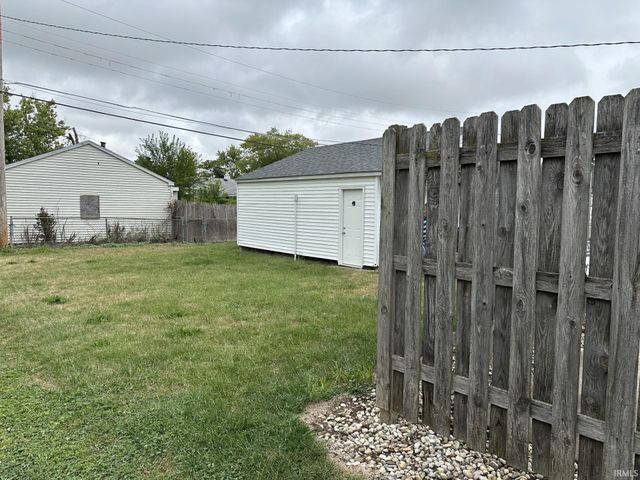 1000 Brentwood Drive, Kokomo, IN 46901