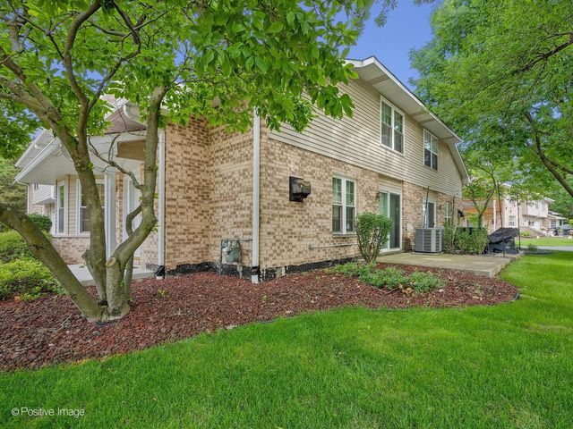 920 Elderberry Circle 104, Naperville, IL 60563