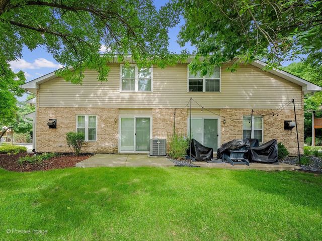 920 Elderberry Circle 104, Naperville, IL 60563