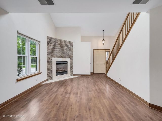 920 Elderberry Circle 104, Naperville, IL 60563