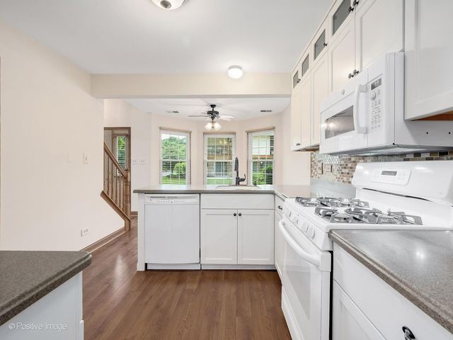 920 Elderberry Circle 104, Naperville, IL 60563