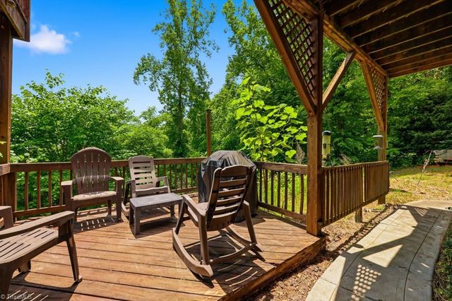 255 Treadway Ridge Road, Moravian Falls, NC 28654