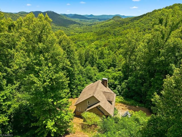 255 Treadway Ridge Road, Moravian Falls, NC 28654