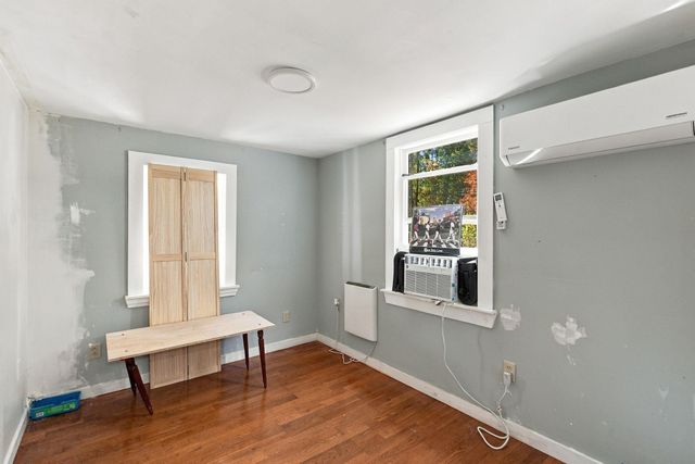 6 ELDRIDGE Street, Concord, NH 03301