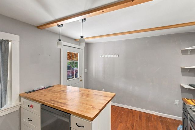 6 ELDRIDGE Street, Concord, NH 03301