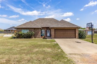 247 Eagle Loop, Durant, OK 74701