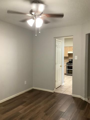 18215 Major Glen Circle, Humble, TX 77346