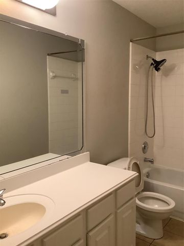 18215 Major Glen Circle, Humble, TX 77346