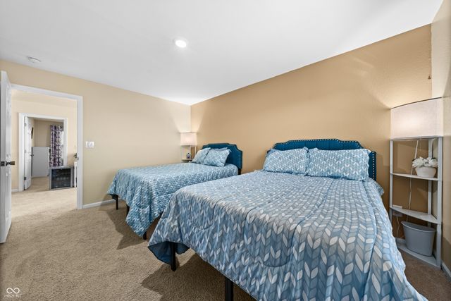 5431 Hammock Glen Drive, Indianapolis, IN 46235