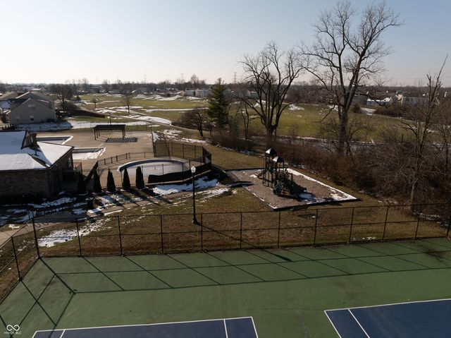 5431 Hammock Glen Drive, Indianapolis, IN 46235