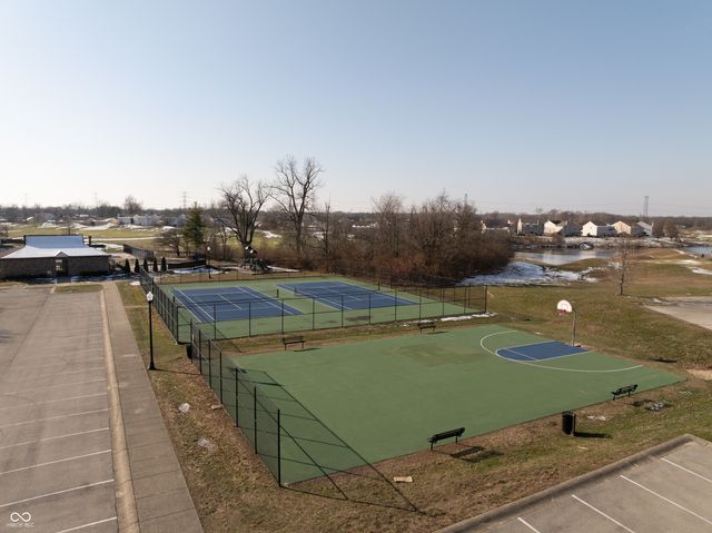 5431 Hammock Glen Drive, Indianapolis, IN 46235