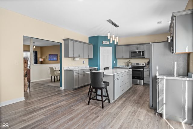 5431 Hammock Glen Drive, Indianapolis, IN 46235