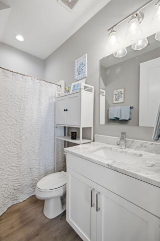 11 Hanover Street A,B, Charleston, SC 29403