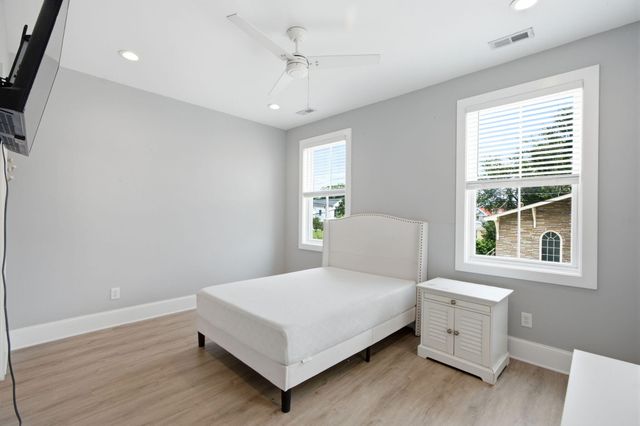 11 Hanover Street A,B, Charleston, SC 29403