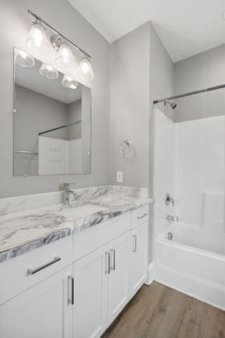 11 Hanover Street A,B, Charleston, SC 29403