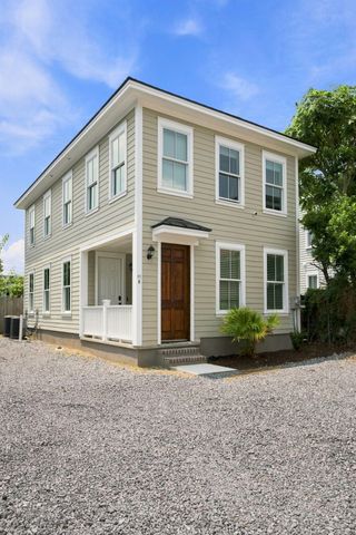11 Hanover Street A,B, Charleston, SC 29403