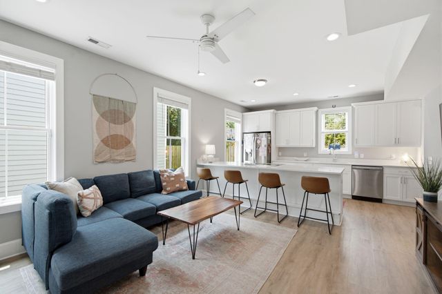 11 Hanover Street A,B, Charleston, SC 29403