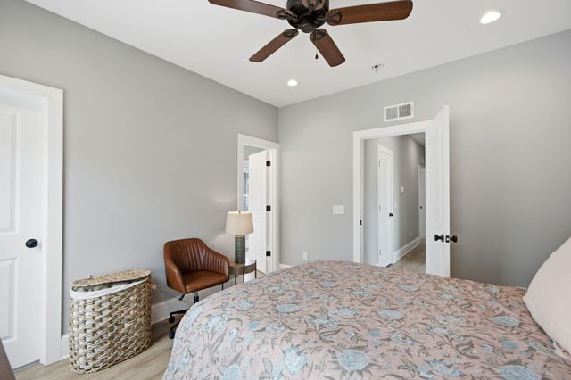11 Hanover Street A,B, Charleston, SC 29403