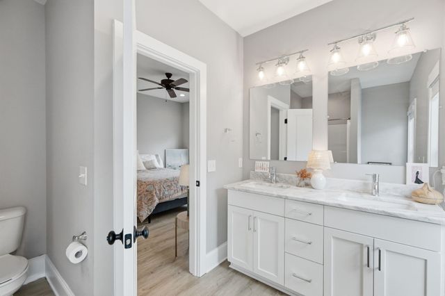 11 Hanover Street A,B, Charleston, SC 29403