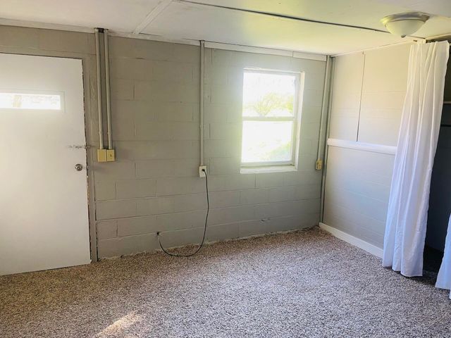 51 M&M Kean Road, Russell Springs, KY 42642