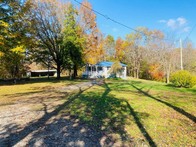 51 M&M Kean Road, Russell Springs, KY 42642