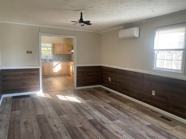 51 M&M Kean Road, Russell Springs, KY 42642