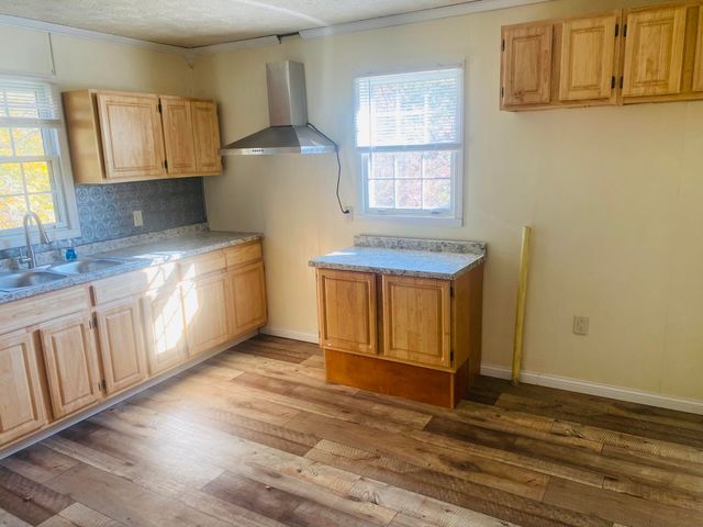 51 M&M Kean Road, Russell Springs, KY 42642