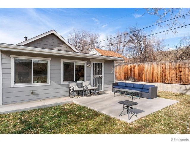 8169 Quaker Street, Arvada, CO 80007