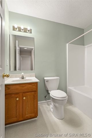 3800 Brownstone Drive, Jeffersonville, IN 47130