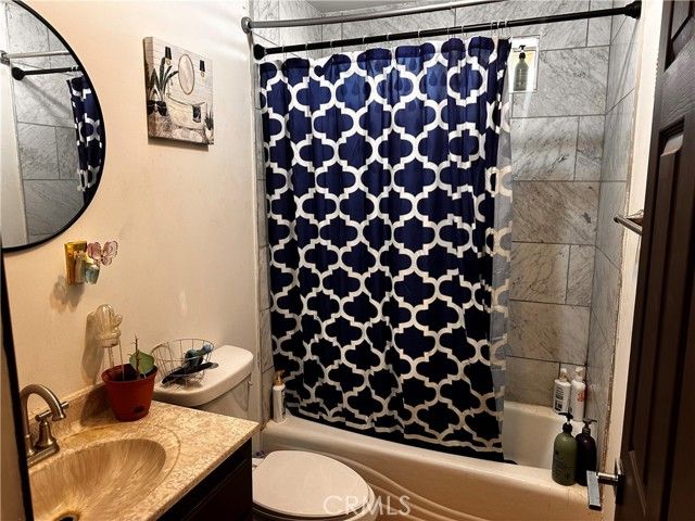 6317 Indio Avenue, Yucca Valley, CA 92284