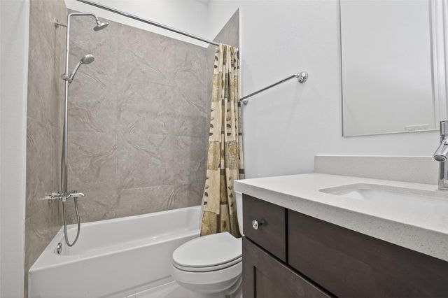 2713 Kinsley Oaks Drive, Houston, TX 77007