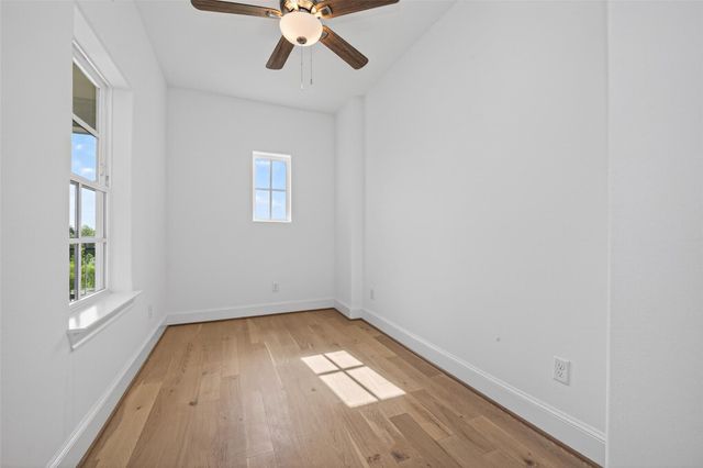 2713 Kinsley Oaks Drive, Houston, TX 77007