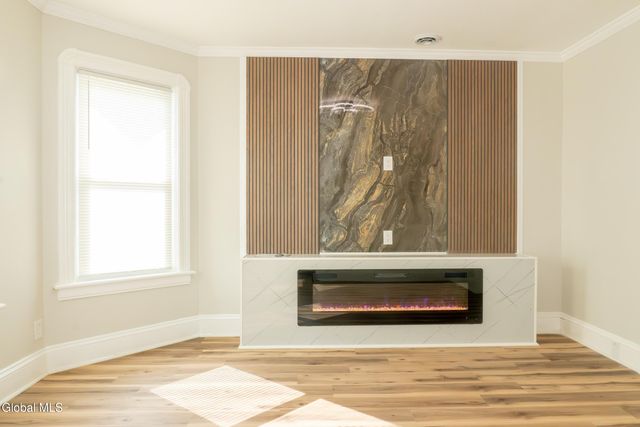 79 Western Parkway, Schenectady, NY 12304