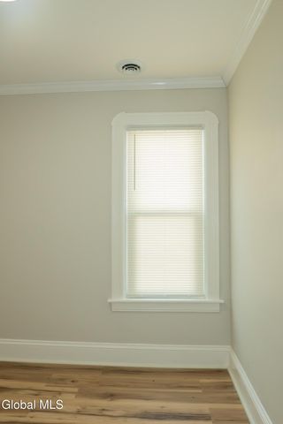 79 Western Parkway, Schenectady, NY 12304