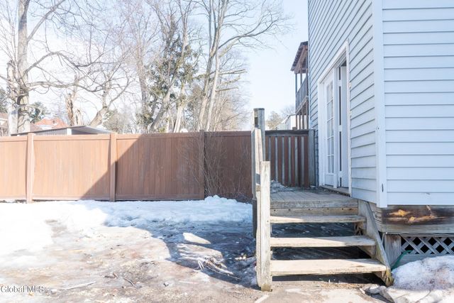 79 Western Parkway, Schenectady, NY 12304