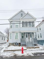 79 Western Parkway, Schenectady, NY 12304