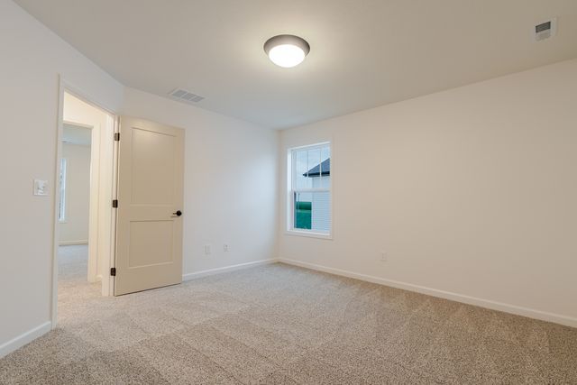 2 Bucktown Court, Bloomington, IL 61705