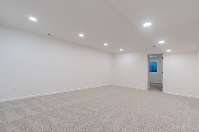 2 Bucktown Court, Bloomington, IL 61705