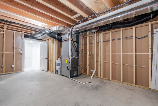 2 Bucktown Court, Bloomington, IL 61705