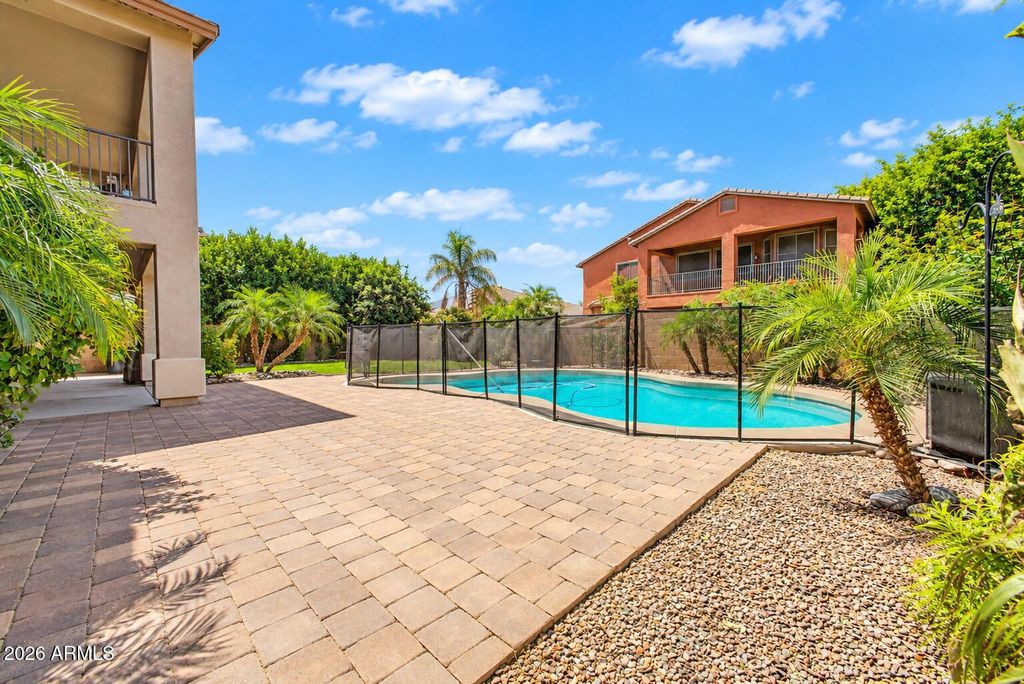 15792 W DESERT MIRAGE Drive, Surprise, AZ 85379 — photo 4