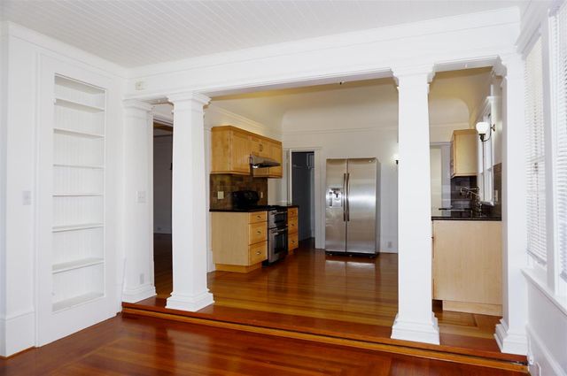 121 E Julian Street, San Jose, CA 95112