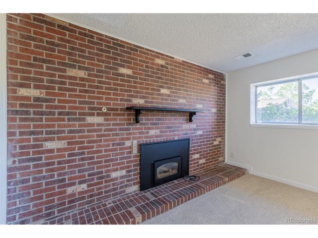 1341 S Yampa Ct, Aurora, CO 80017