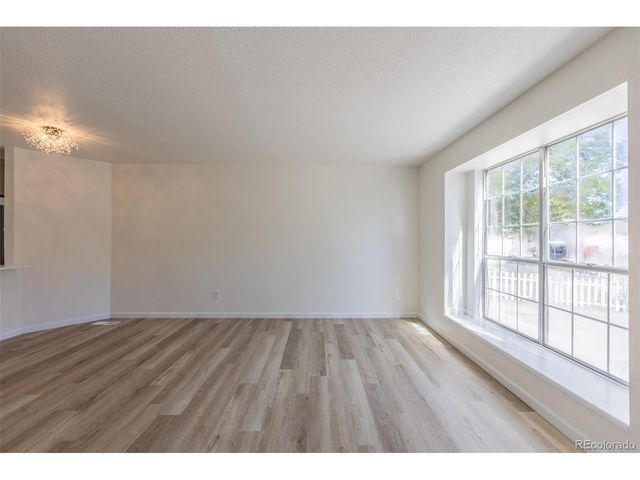 1341 S Yampa Ct, Aurora, CO 80017