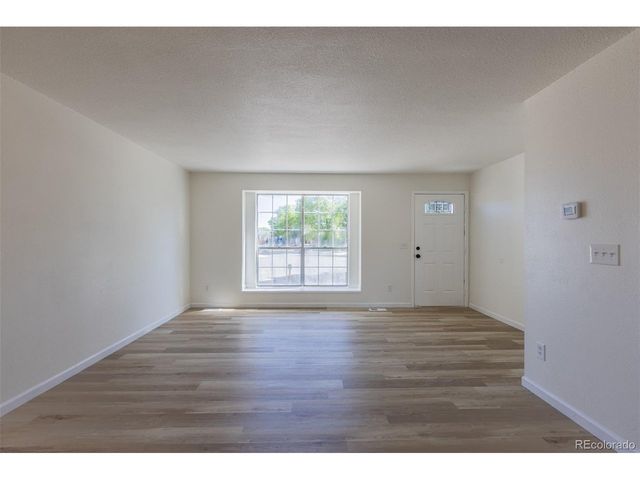 1341 S Yampa Ct, Aurora, CO 80017